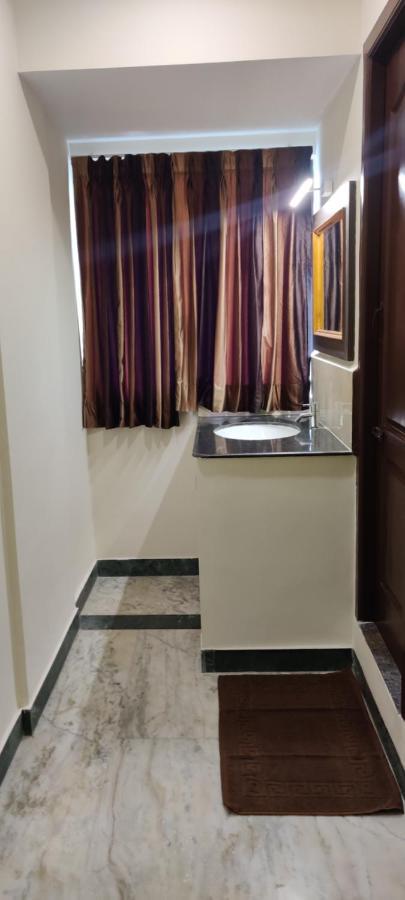 Rmc Travellers Inn Chennai Exterior photo
