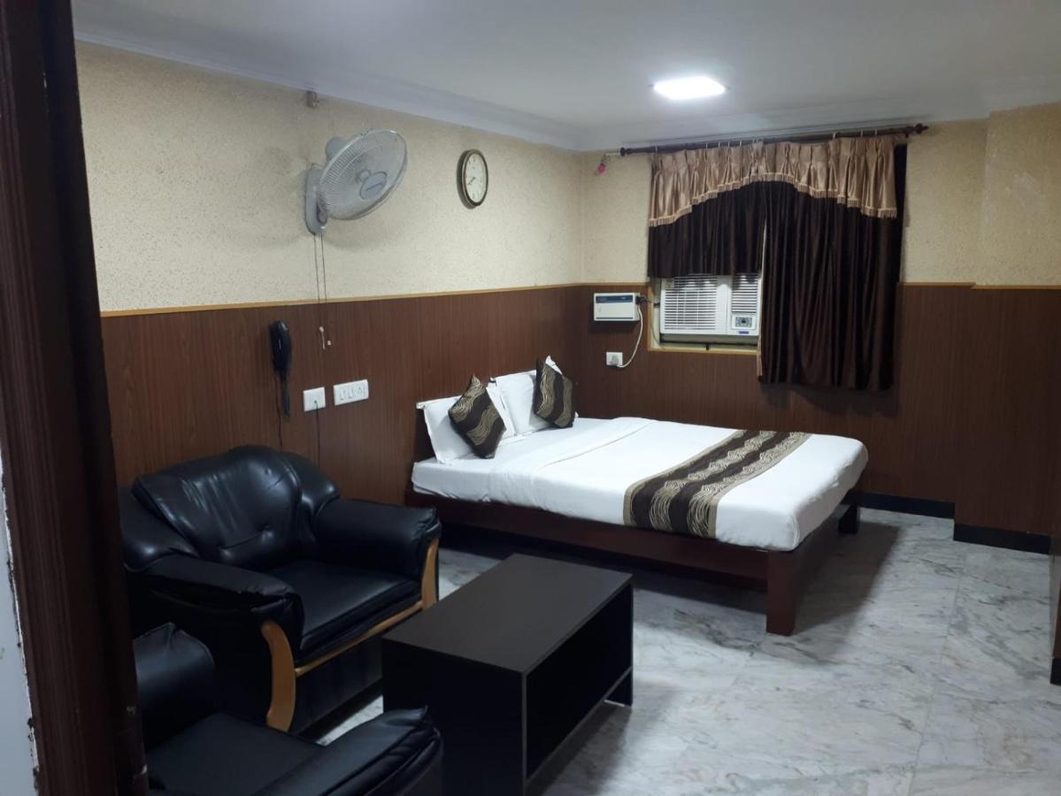 Rmc Travellers Inn Chennai Exterior photo