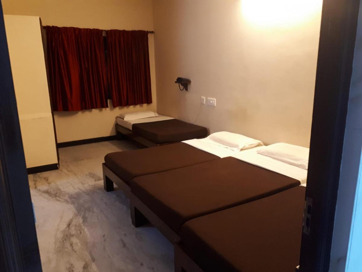 Rmc Travellers Inn Chennai Exterior photo